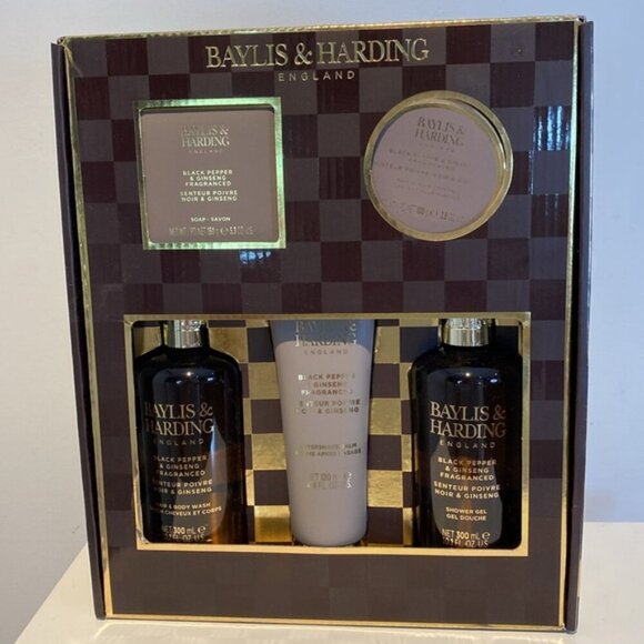Bayliss & Harding Black Pepper & Ginseng Men's Perfect Grooming Pack Gift Set - Picture 2 of 7